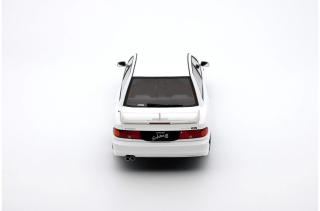 MITSUBISHI LANCER EVO III WHITE 1995 OttO mobile 1:18 Resinemodell (Türen, Motorhaube... nicht zu öffnen!)